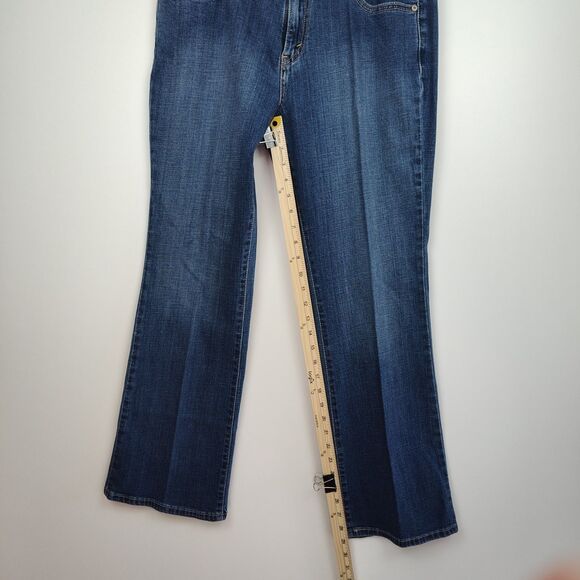 🔥🔥🔥Levi's 515 Boot Cut jeans, women's 10S, 30 x 30, dark wash blue denim - Picture 4 of 8